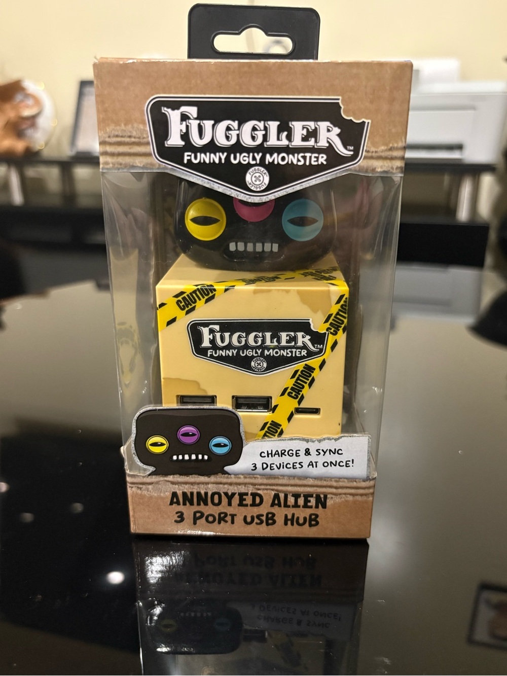 Fuggler Annoyed Alien Yellow 3-Port USB Hub